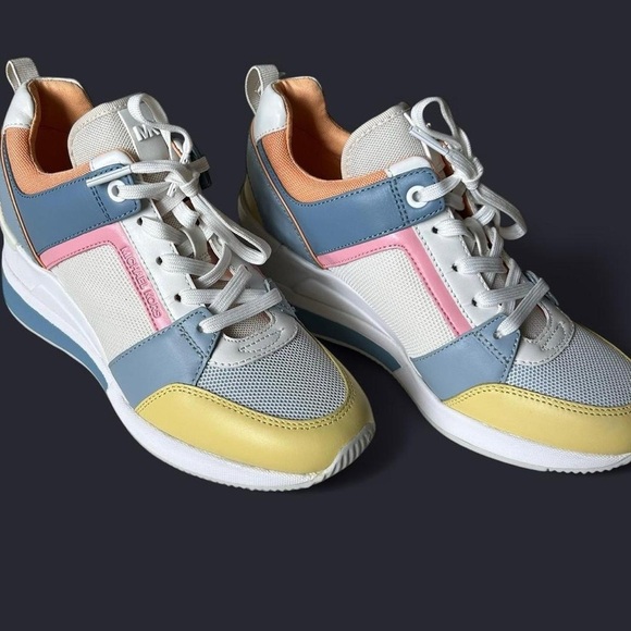New- Michael Kors Georgie Wedge Trainer – Size 6.5 – Pastels - Picture 3 of 9